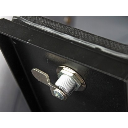 Coffre-fort sous la console d’une Toyota Land Cruiser 76 - de Front Runner