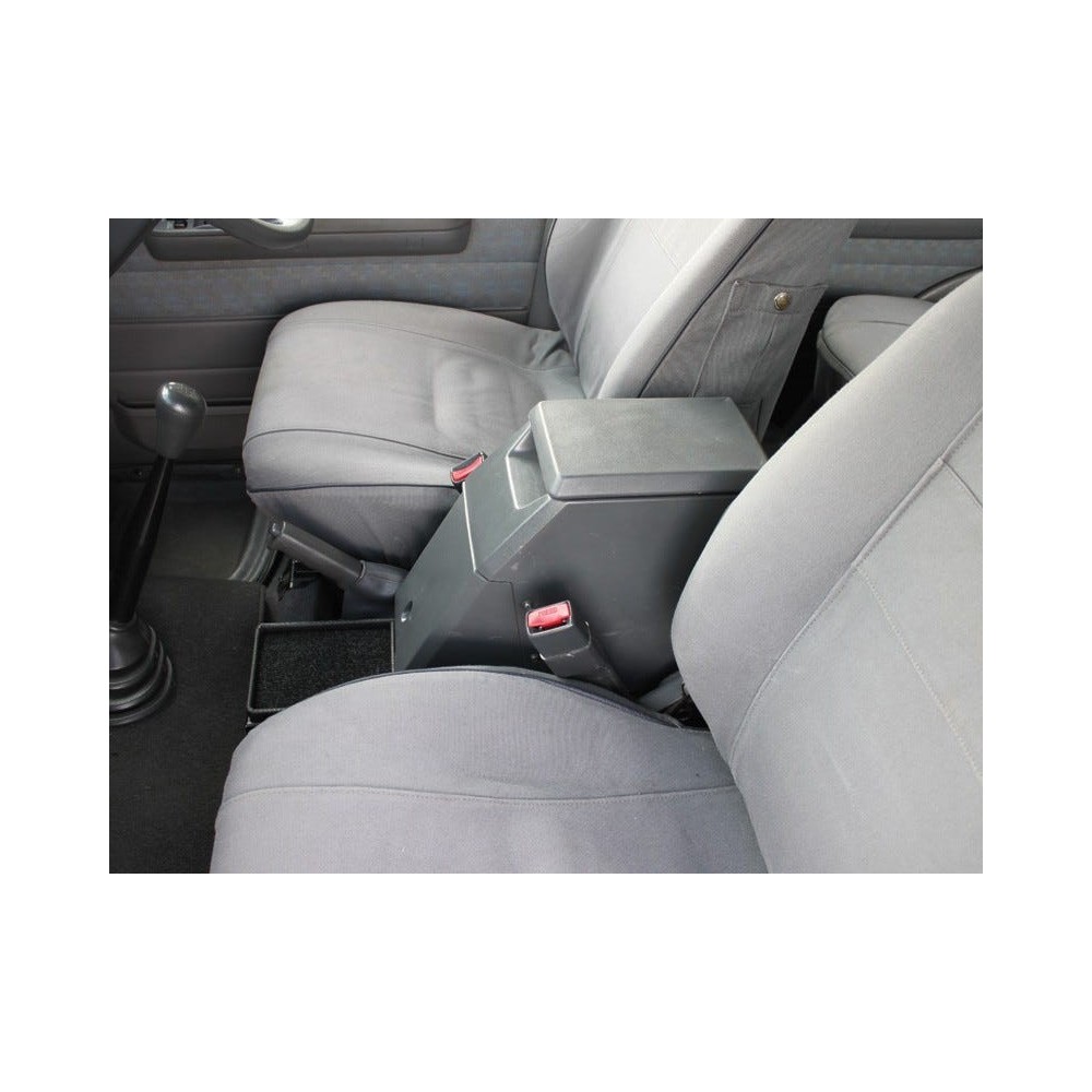 Coffre-fort sous la console d’une Toyota Land Cruiser 76 - de Front Runner