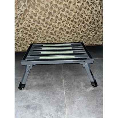 Marche-pied  camping bivouac en aluminium ironman 4x4 chez sifa  48x30x22 cm