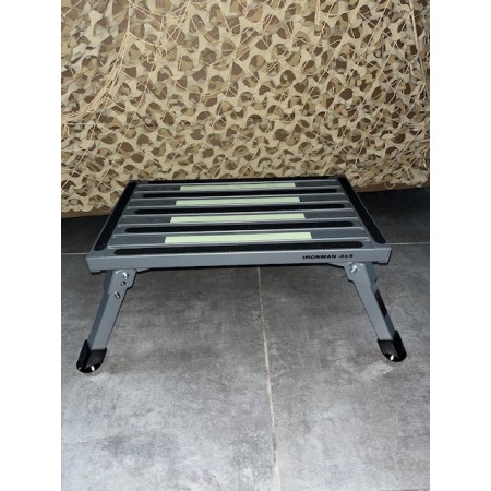 Marche-pied  camping bivouac en aluminium ironman 4x4 chez sifa  48x30x22 cm
